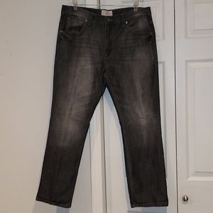 🔥 2/$15 Men's Jeans (36 x 30)